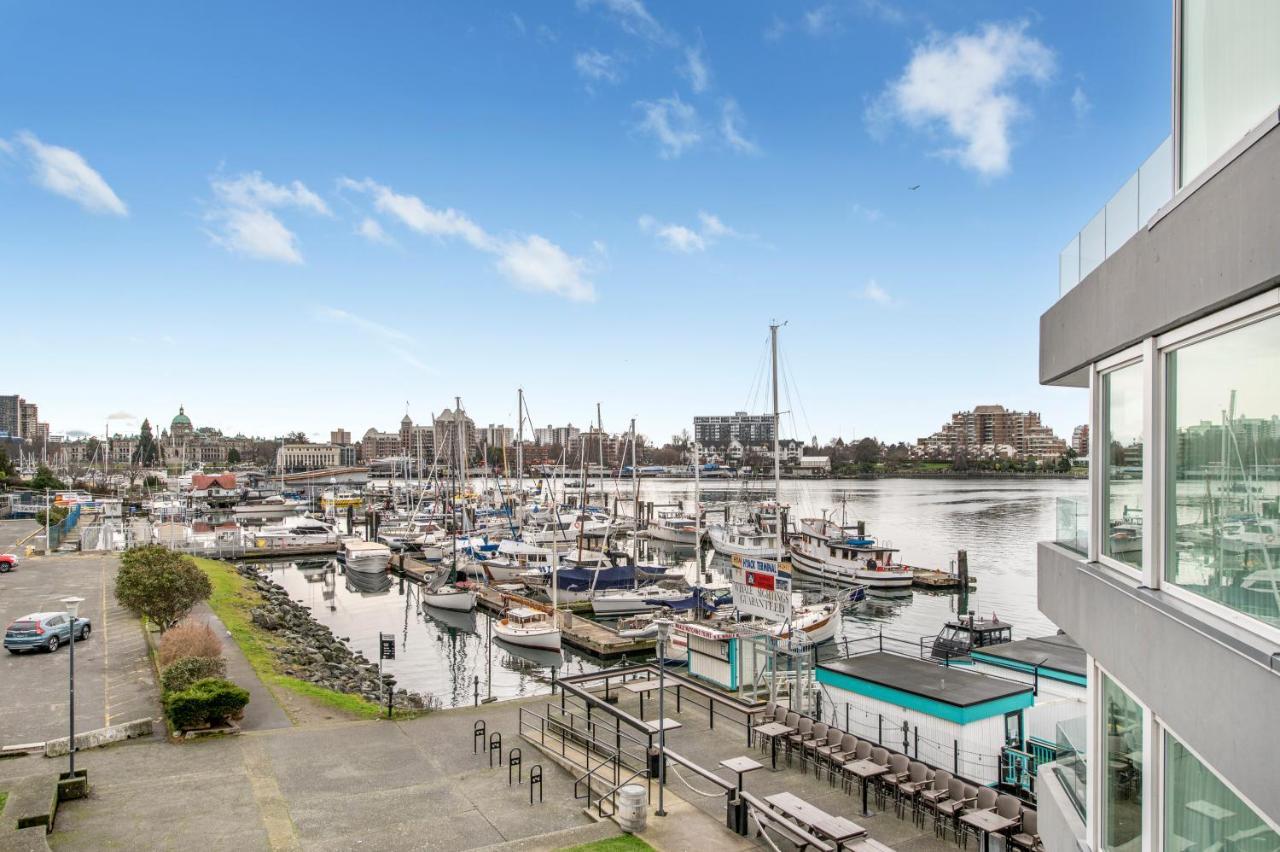 Victoria Regent Waterfront Hotel & Suites Exterior foto