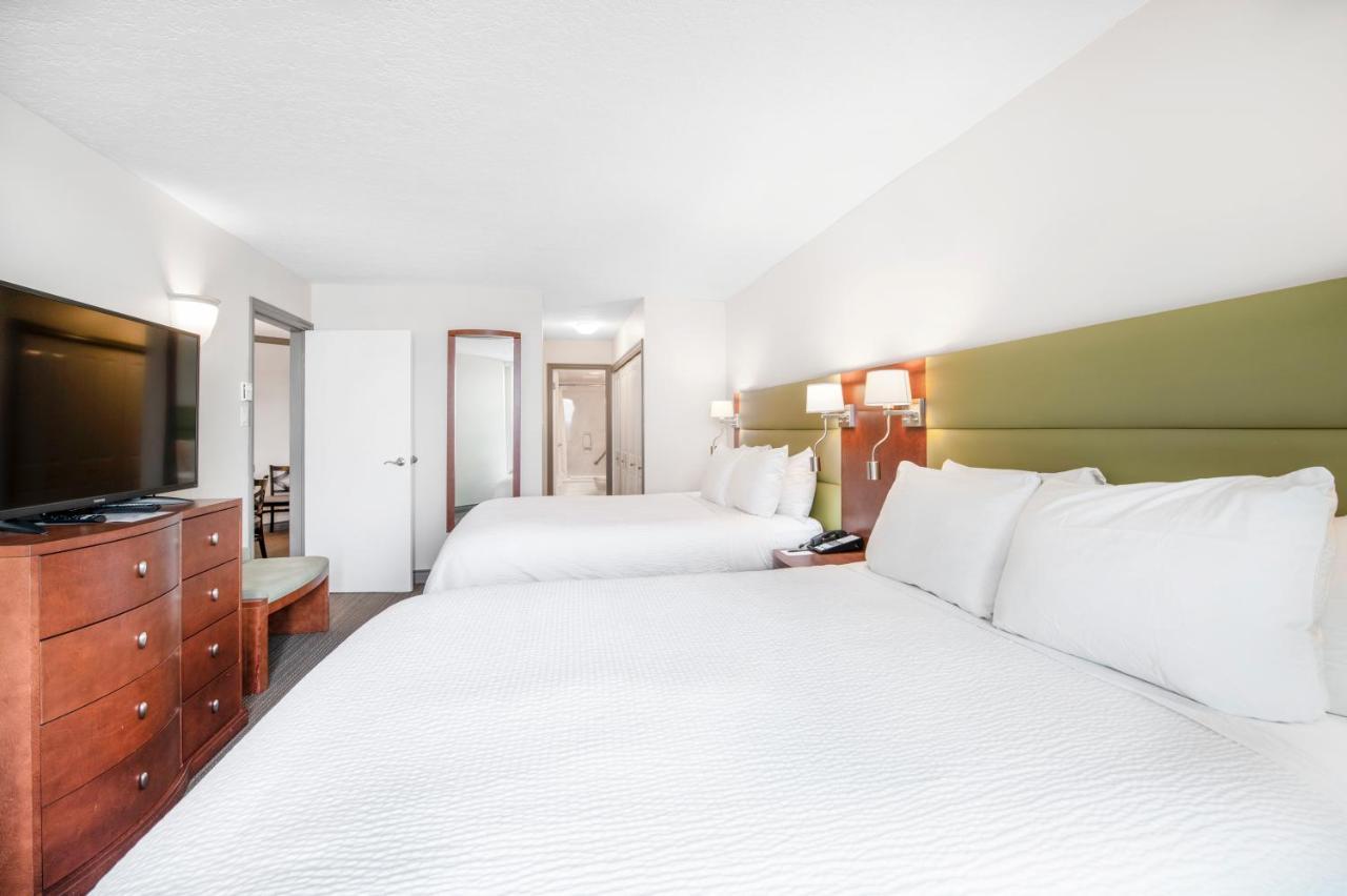 Victoria Regent Waterfront Hotel & Suites Exterior foto